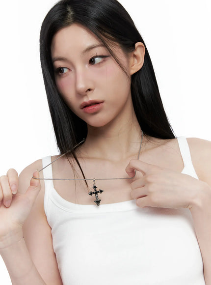 black-cross-necklace-co503