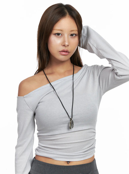 long-feather-necklace-co513