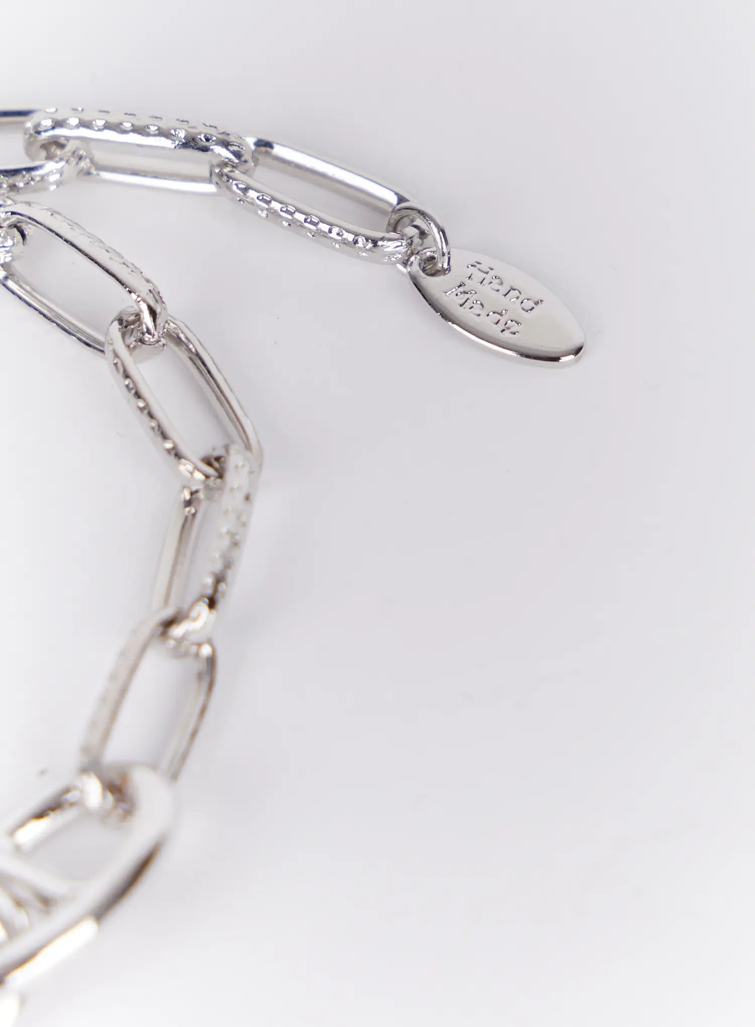 elegant-chain-link-bracelet-in514