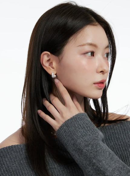 Elegant Cubic Faux-Pearl Earrings IN510