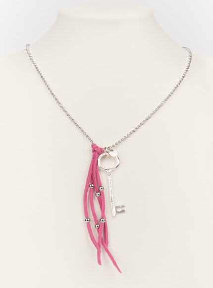 key-fringe-long-necklace-pink-im531