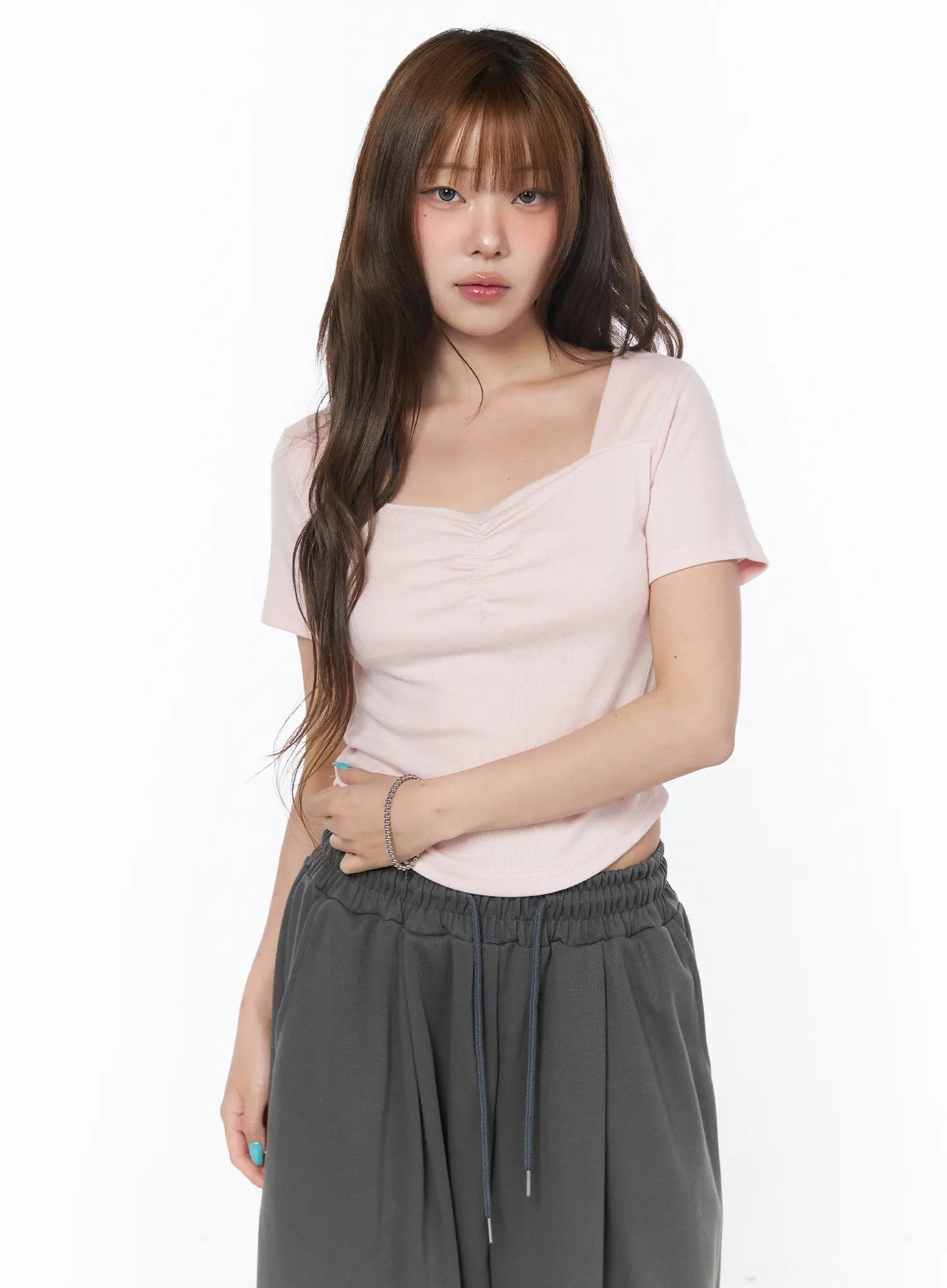 sweetheart-neck-ruched-tee-cy529