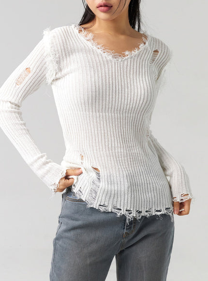 ripped-sweater-cl307