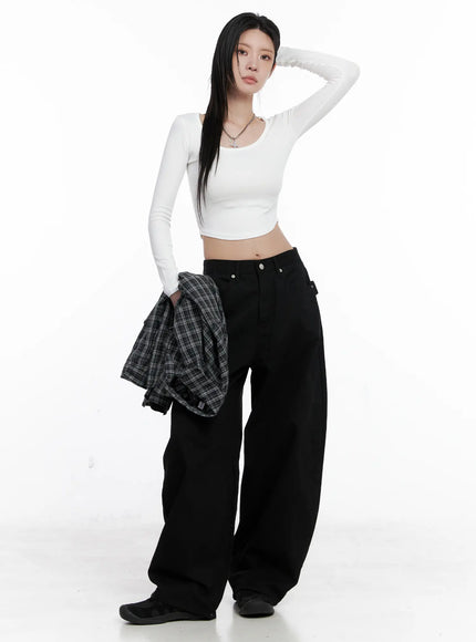 round-neck-ribbed-long-sleeve-crop-top-cs512