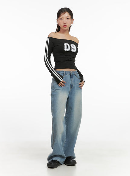 lettering-off-shoulder-crop-top-cs405