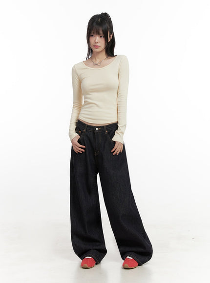 slim-fit-cropped-u-neck-top-in427