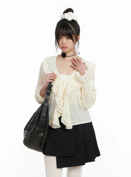 romantic-ruffle-trimmed-blouse-cm513