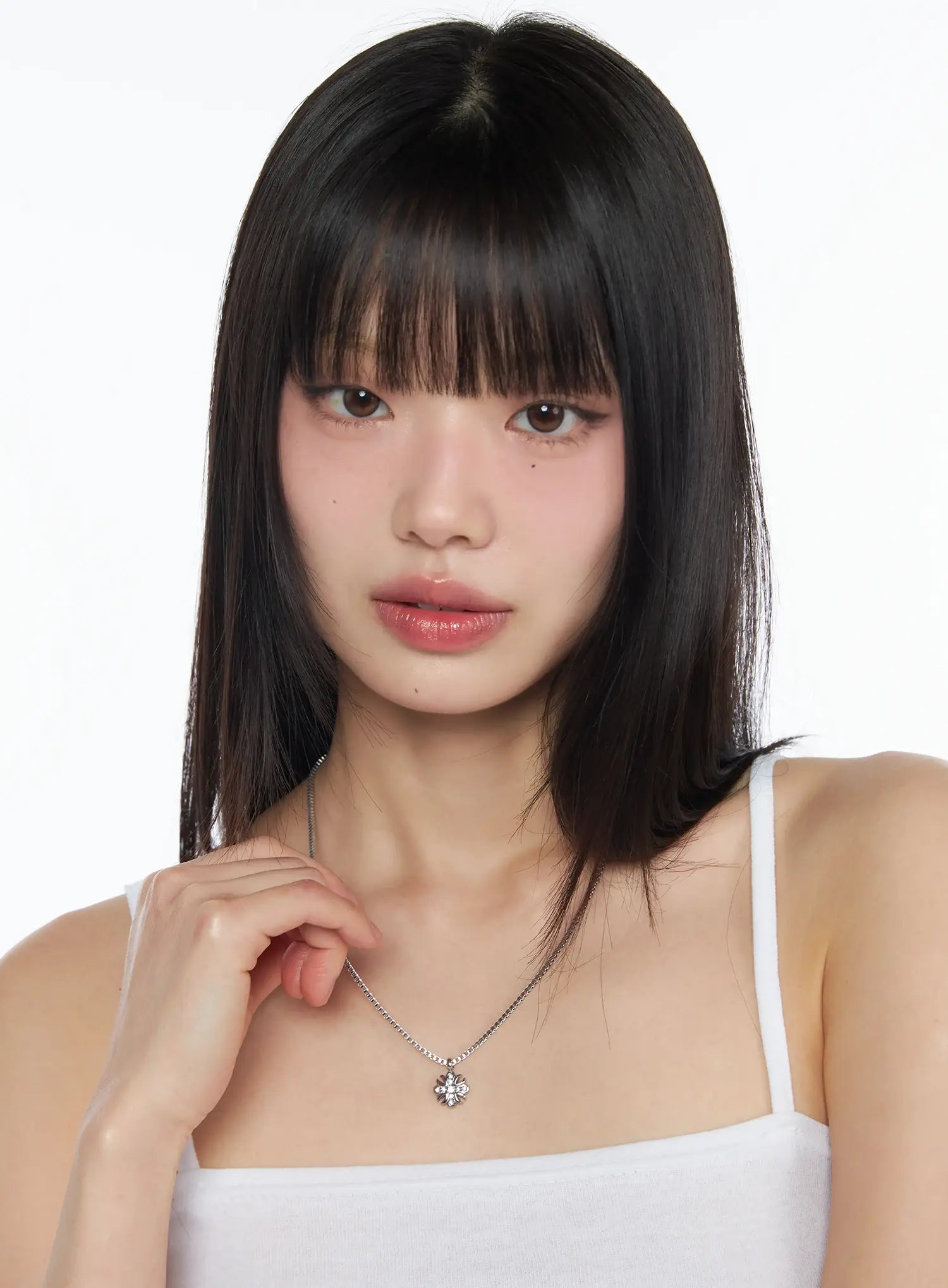 crystal-cross-necklace-iy520