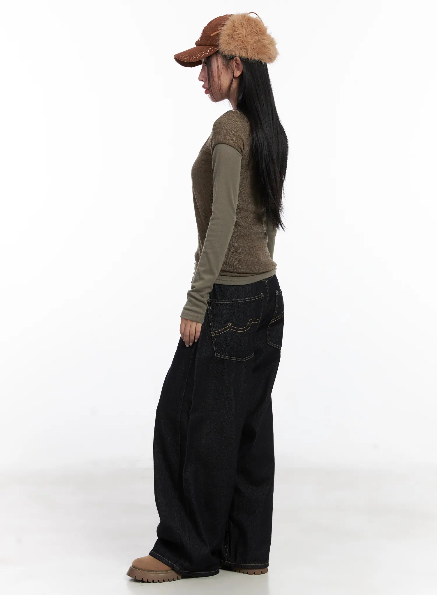 samara-plaid-accent-wide-leg-jeans-cd501