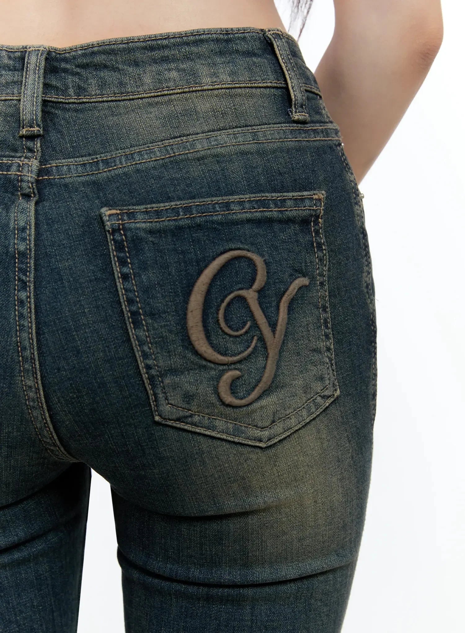 karla-vintage-logo-flare-jeans-io520