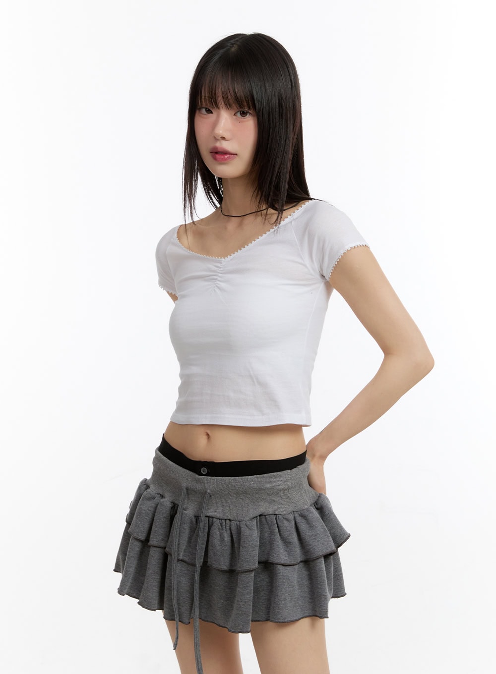 lace-v-neck-crop-top-ca508