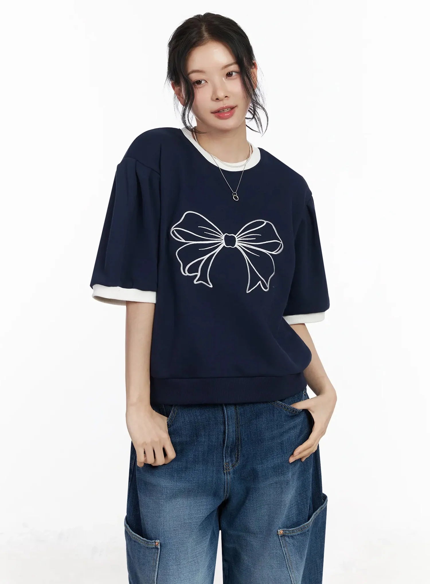 ribbon-embroidered-short-sleeve-top-iy511
