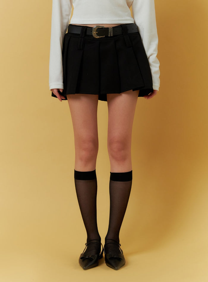 solid-pleated-mini-skirt-if408 / Black