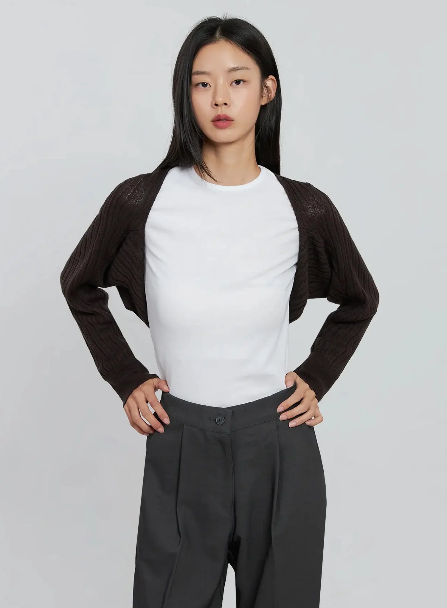 ribbed-knit-bolero-in507 / Dark brown