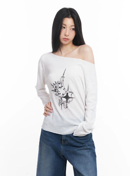 loose-fit-long-sleeve-graphic-top-cu510