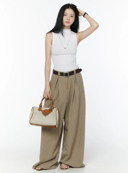 classic-wide-fit-pleated-pants-iu503