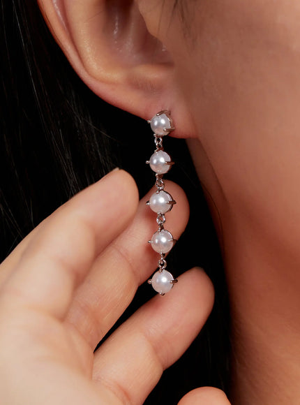 elegant-faux-pearl-drop-earrings-io527