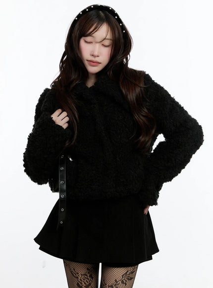 cozy-faux-fur-sherpa-jacket-cn525 / Black