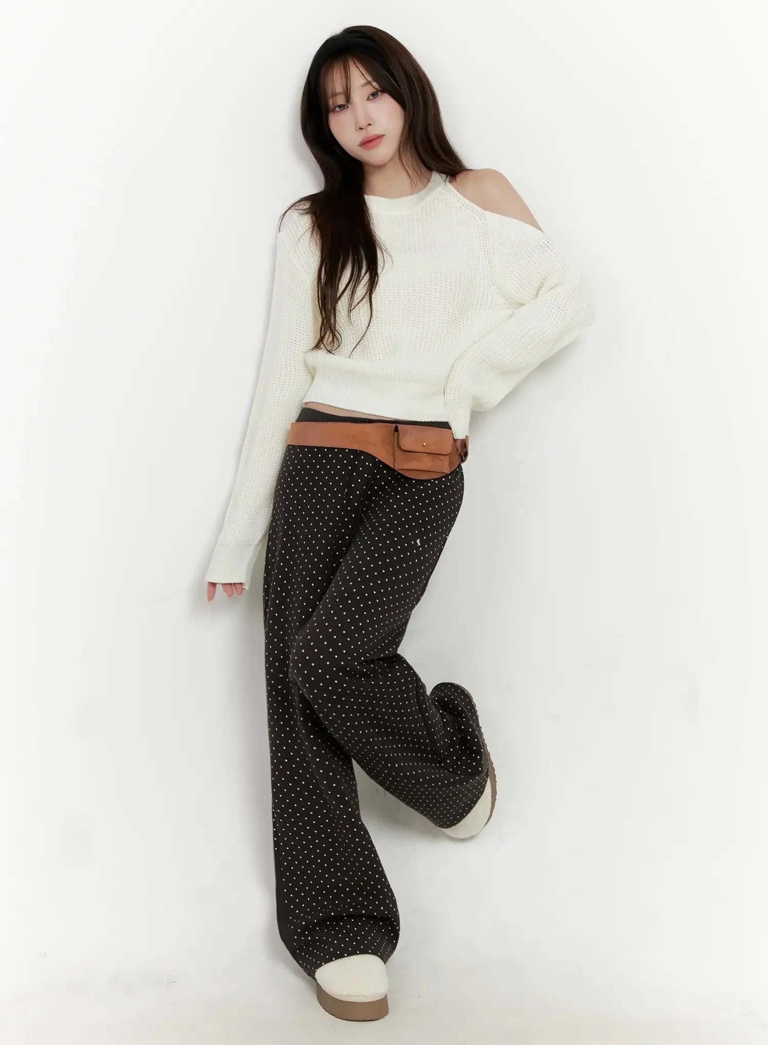 chic-open-shoulder-knit-top-in514