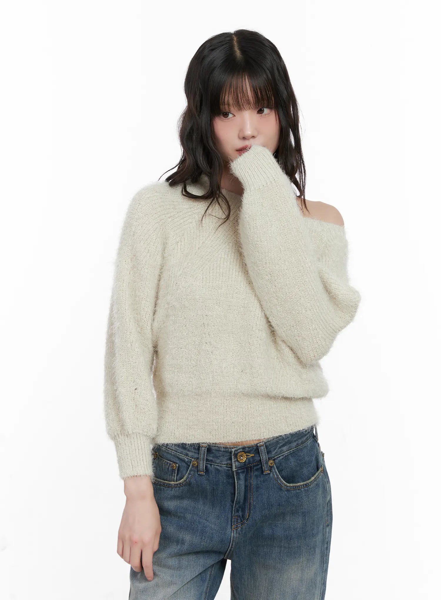 cozy-two-way-knit-sweater-cn510