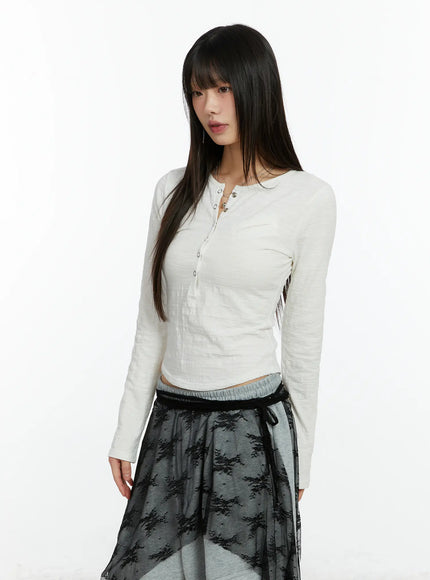 henley-eyelet-long-sleeve-top-cf509