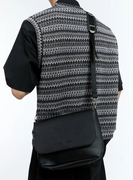 mens-classic-crossbody-bag-ig501