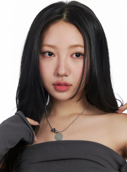 circle-pendant-flower-charm-necklace-cj515