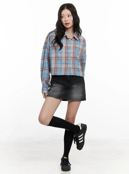 plaid-cropped-button-up-shirt-cn504