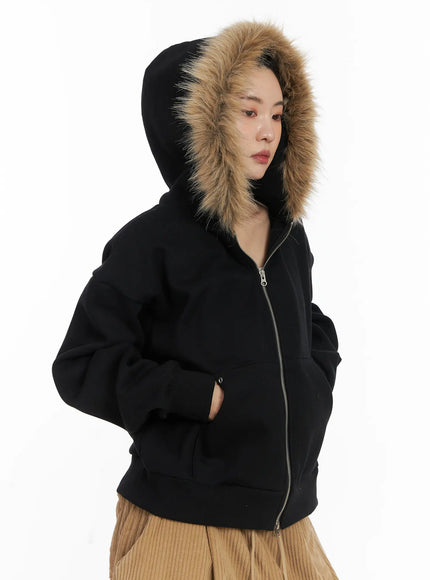 trimmed-zip-up-hoodie-cd505