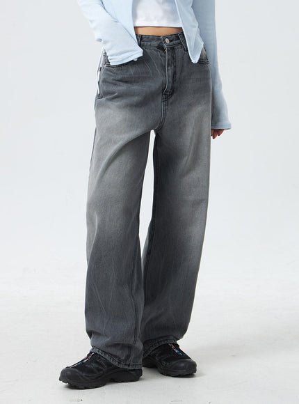 Low Rise Mid-Wash Jeans CM327