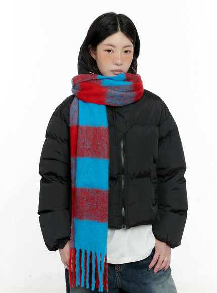 Contrast Checkered Fringe Scarf IN513