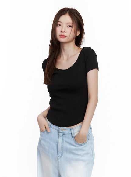 everyday-basic-round-neck-top