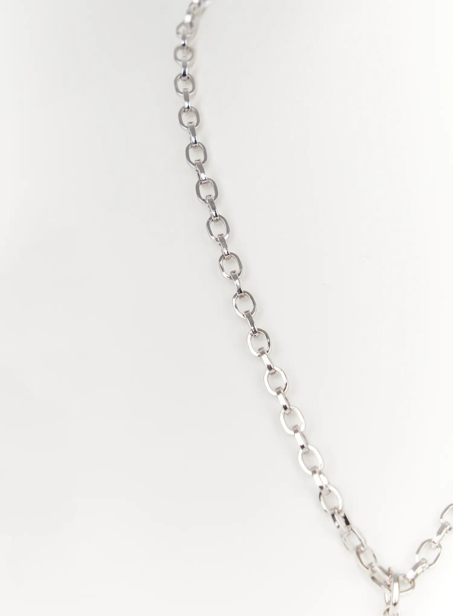 shimmering-star-pendant-chain-necklace-in514