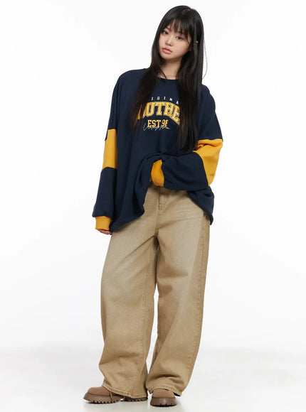 retro-varsity-oversized-sweatshirt-cm513