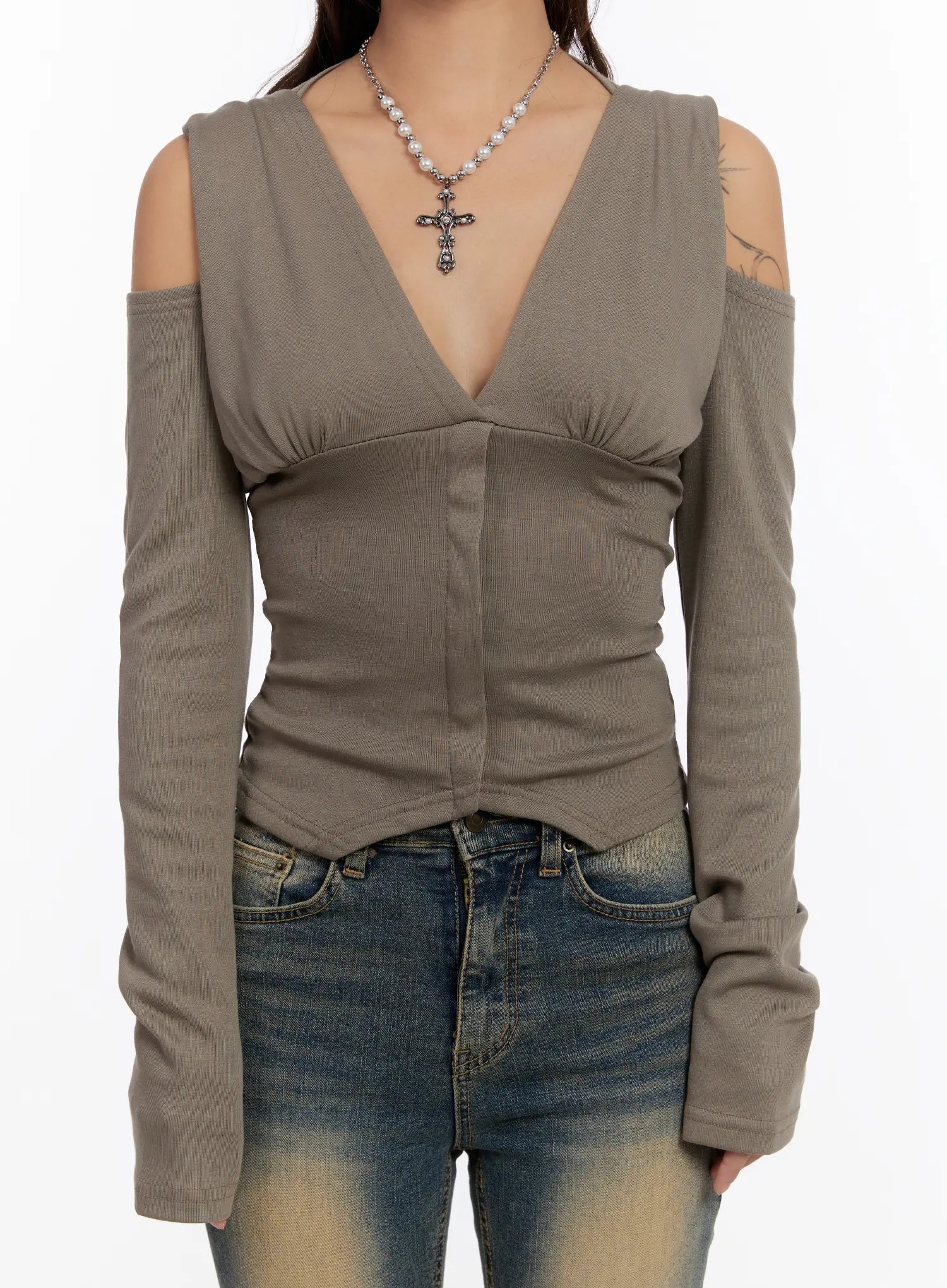 v-neck-cut-out-hooded-long-sleeve-top-cn527