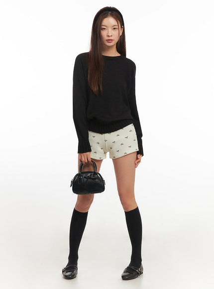 basic-round-neck-sweater-im513