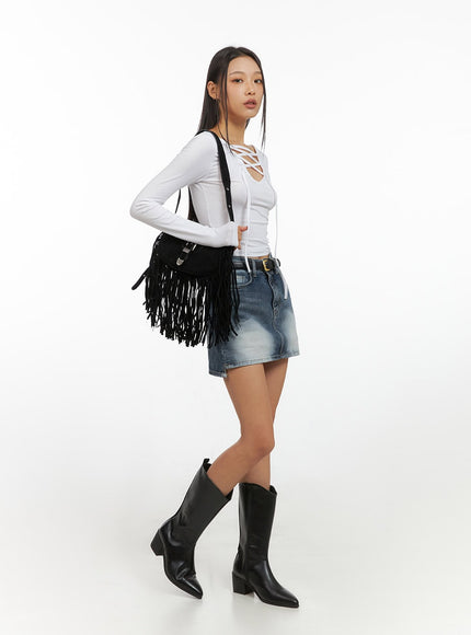 suede-fringe-buckle-shoulder-bag-is427