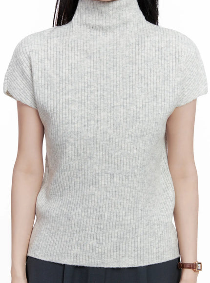 ribbed-mock-neck-top-cs523