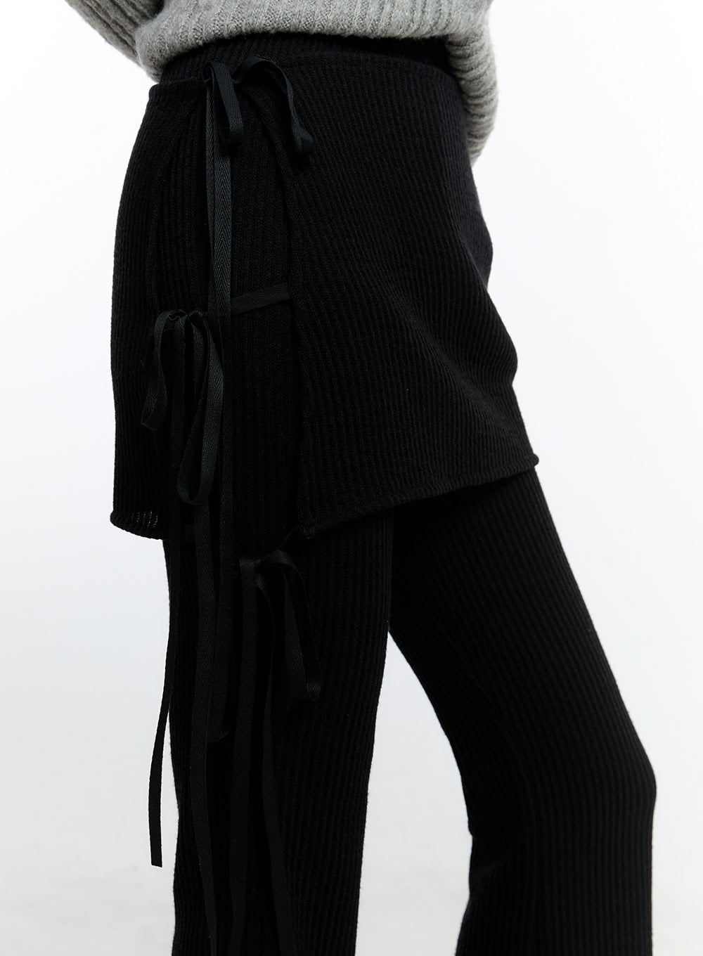 ribboned-layered-skirt-pants-set-cj520