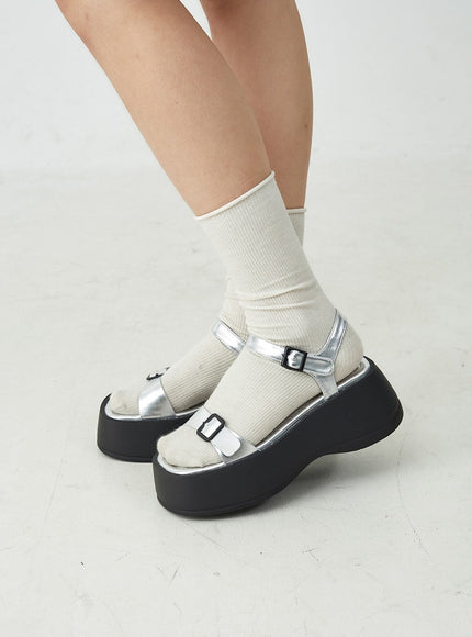 Glossy Double Buckled Chunky Platform Sandals OU14