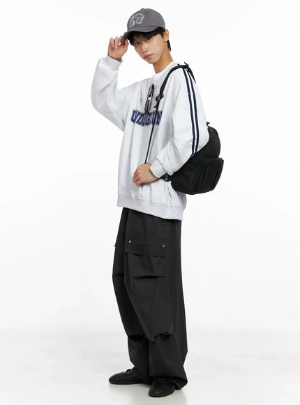 Men's Graphic V-Neck Sweatshirt IO516