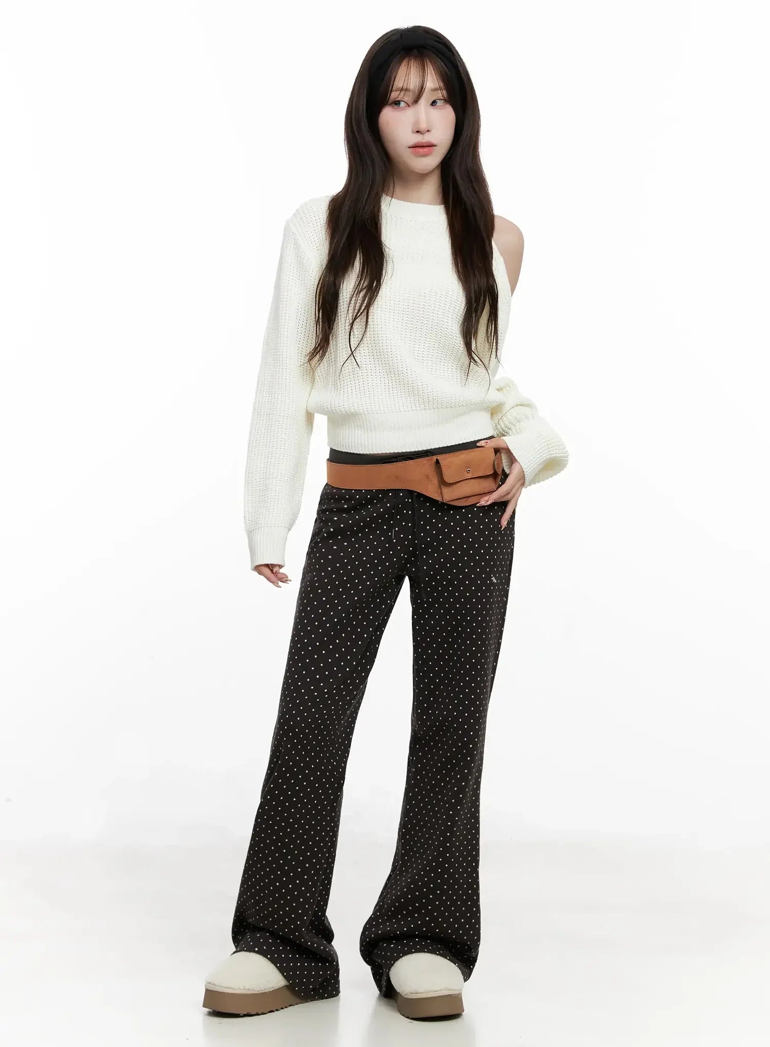 chic-open-shoulder-knit-top-in514