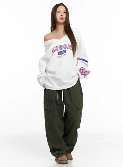 Off-Shoulder Oversized Sweatshirt CJ513