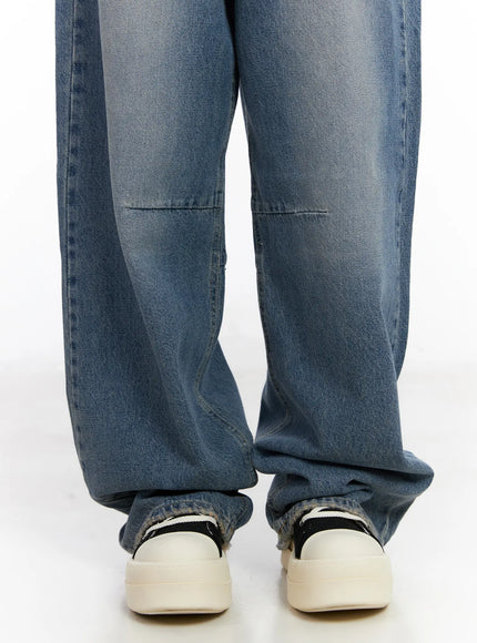 Ainslie Classic Wide-Fit Jeans CM526