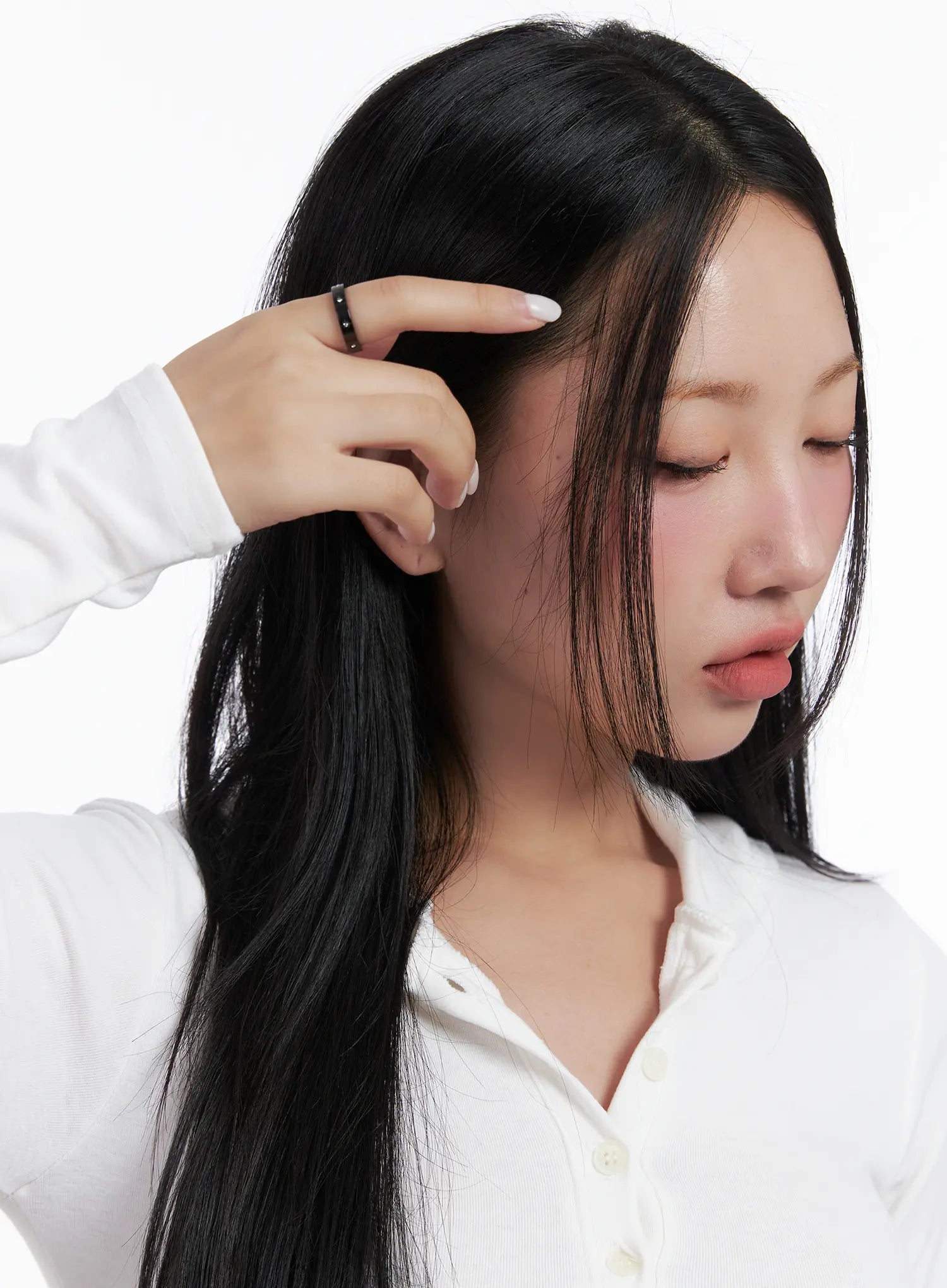 simple-black-cubic-ring-cd501