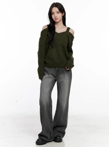 v-neck-off-shoulder-knit-sweater-co524