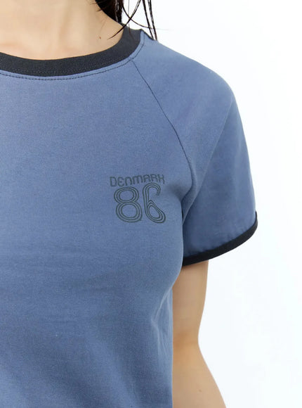 two-tone-graphic-tee-iu524