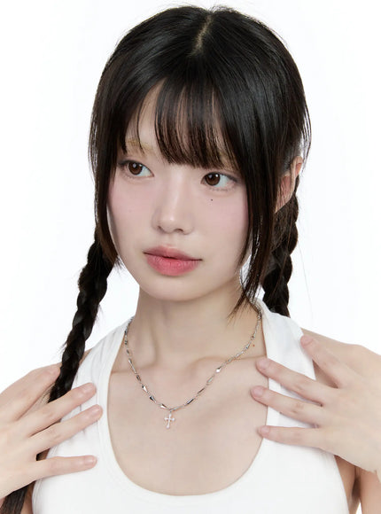 triangle-chain-cross-pendant-necklace-cg511