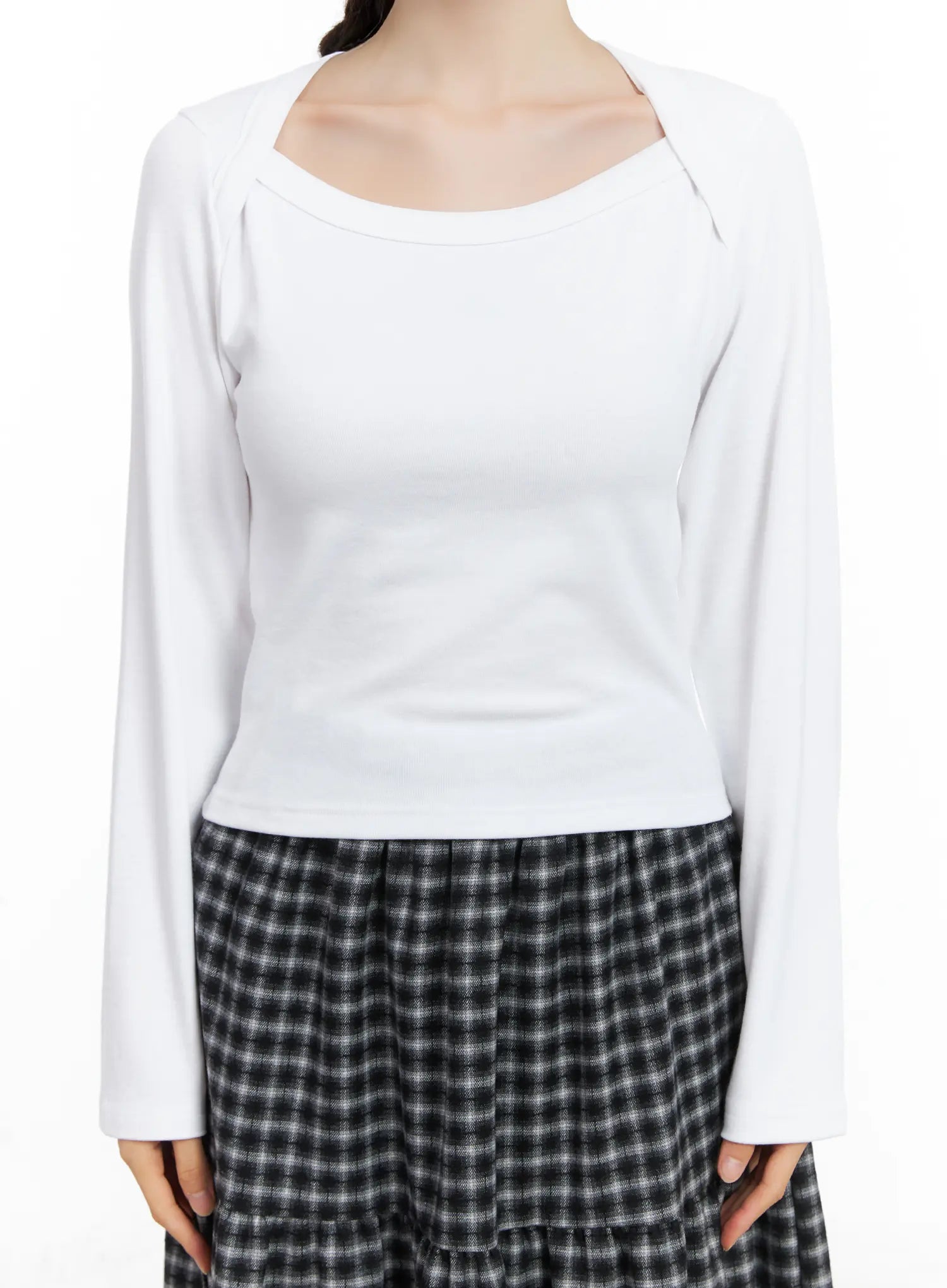 scoop-neck-cutout-long-sleeve-top-cn519