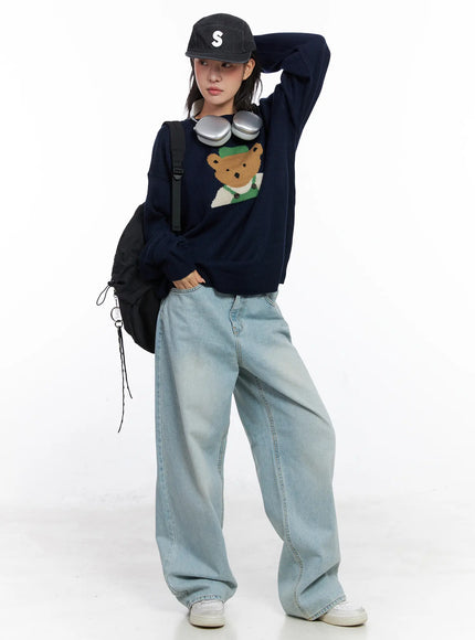 teddy-graphic-u-neck-sweater-co508